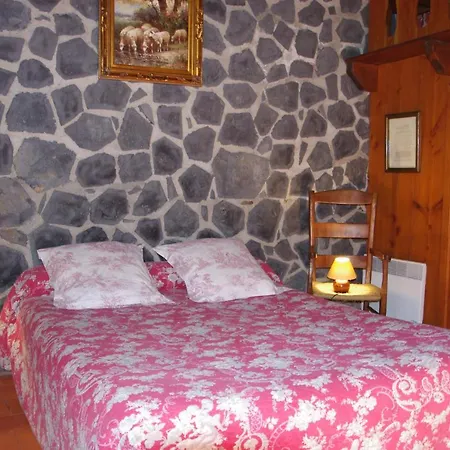 Le Moulin Bed & Breakfast